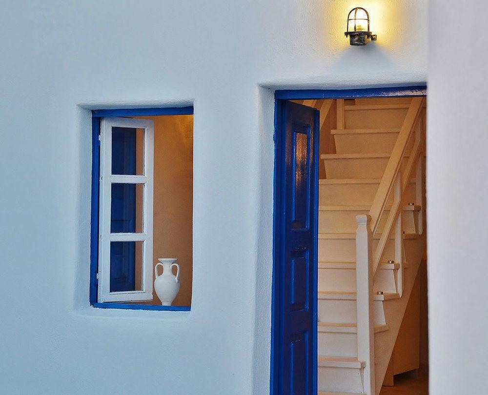 Fira White Residence ภายนอก รูปภาพ