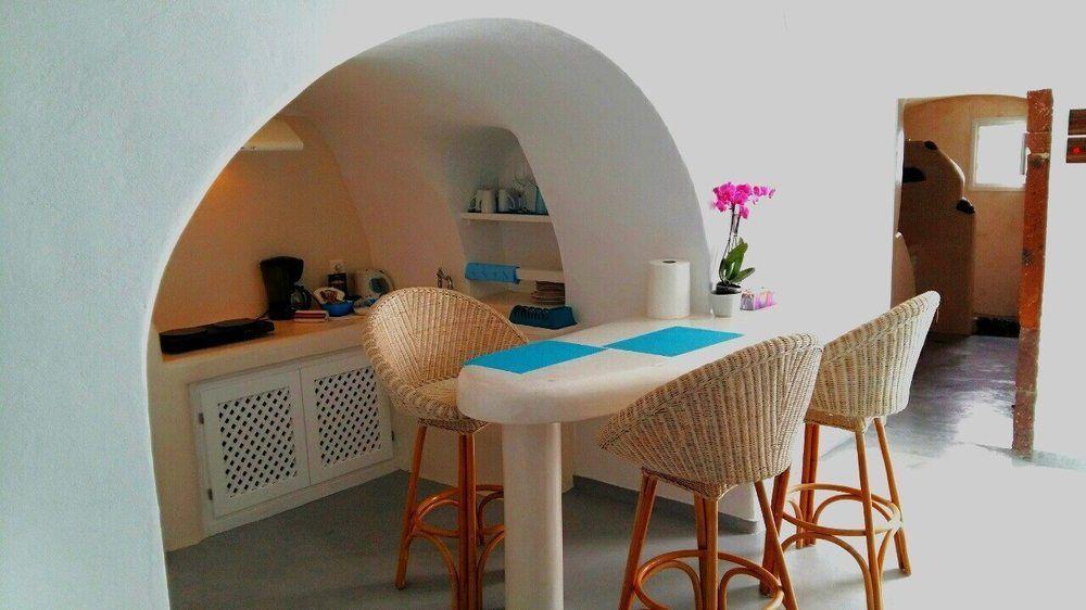 Fira White Residence ภายนอก รูปภาพ