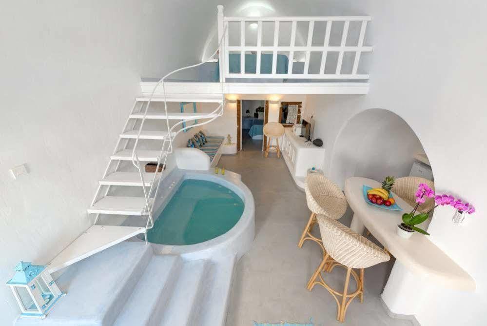 Fira White Residence ภายนอก รูปภาพ