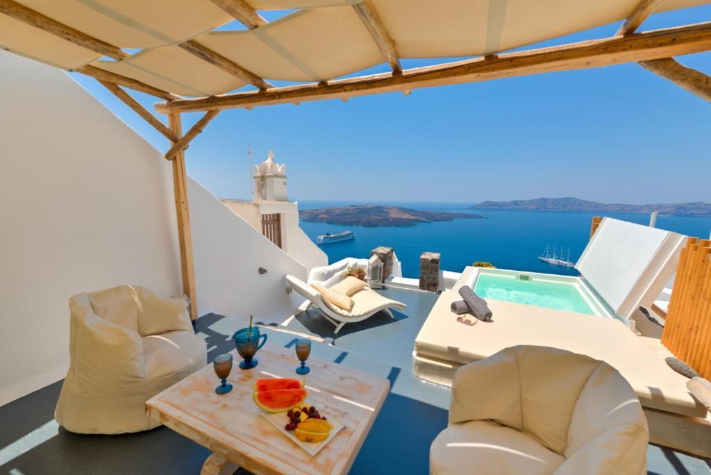 Fira White Residence ภายนอก รูปภาพ